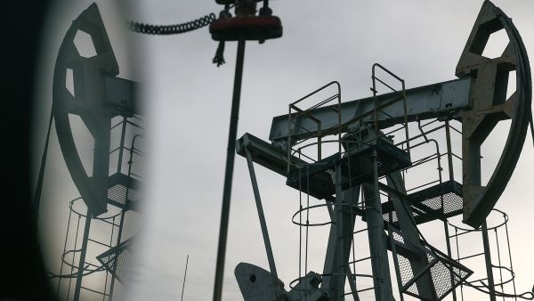 Bloomberg рассказал об ответных мерах России на нефтяной потолок цен<br />
