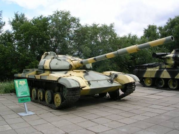 Более двух тысяч российских Т-64: почему они до сих пор не на Украине