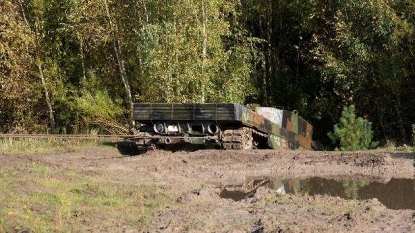 Бронированные ремонтно-эвакуационные машины Bergepanzer 2 для Украины