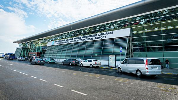 МИД РФ не исключил возобновления прямого авиасообщения с Грузией