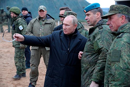 Песков подтвердил посещение Путиным зоны СВО 16 декабря