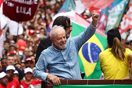 Путин позвонил президенту Бразилии Да Силве и поздравил с победой на выборах