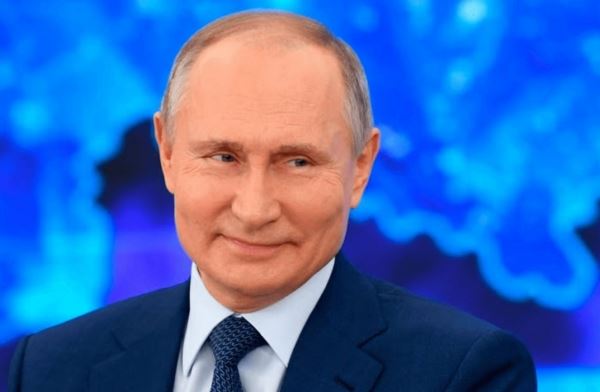 Путин: Все происходящие в России и в мире перемены ведут к лучшему